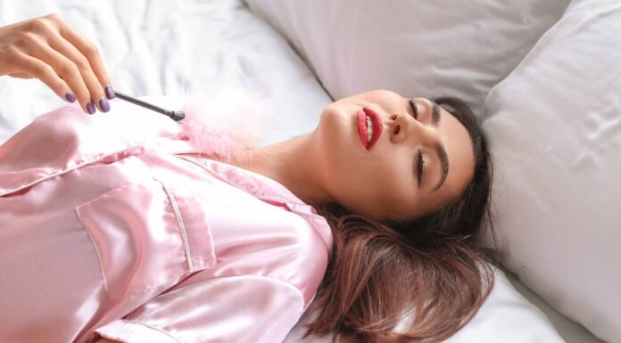 5 Masturbation Tips for a Toe-Curling Solo Session (For Her) Masturbation Tips